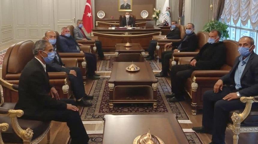 Gerger&rsquo;in muhtarları Vali &Ccedil;uhadar ile g&ouml;r&uuml;şt&uuml;