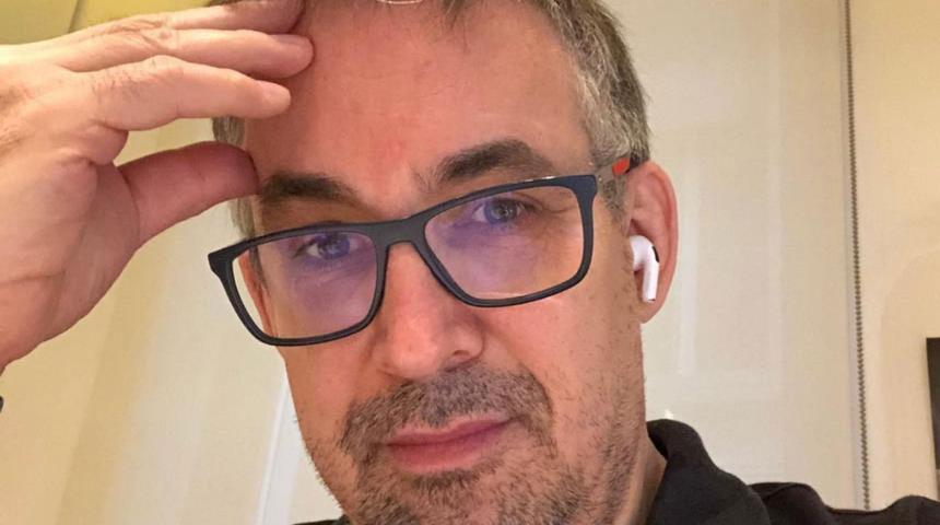 54 yaşındaki Prof. Dr. Ergenoğlu koronavir&uuml;sten &ouml;ld&uuml;