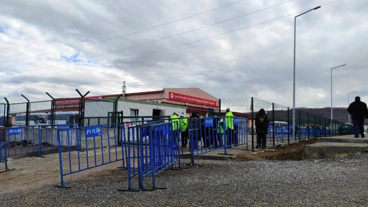 Havai fişek fabrikasındaki patlamayla ilgili davada gerilim s&uuml;r&uuml;yor