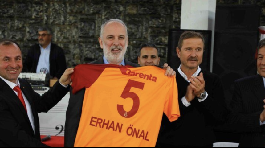 Erhan &Ouml;nal kimdir, neden &ouml;ld&uuml;? Galatasaray&rsquo;ın unutulmaz ismi hayatını kaybetti