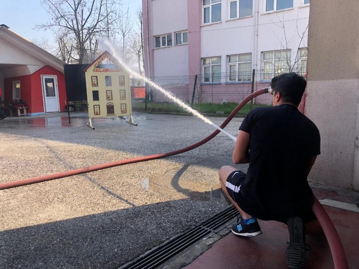 77 aday itfaiye eri olabilmek i&ccedil;in yarıştı