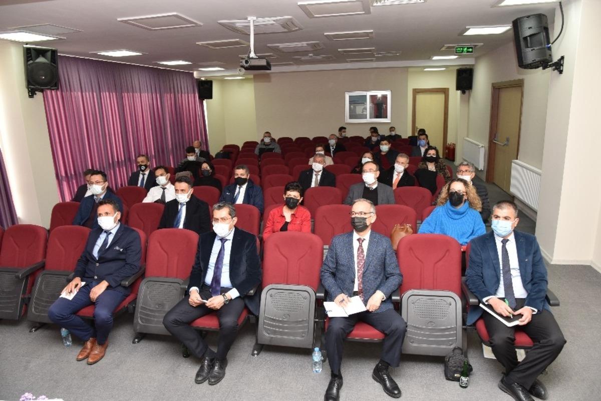 Pandemi s&uuml;recinde meslek liseleri &ouml;n plana &ccedil;ıktı