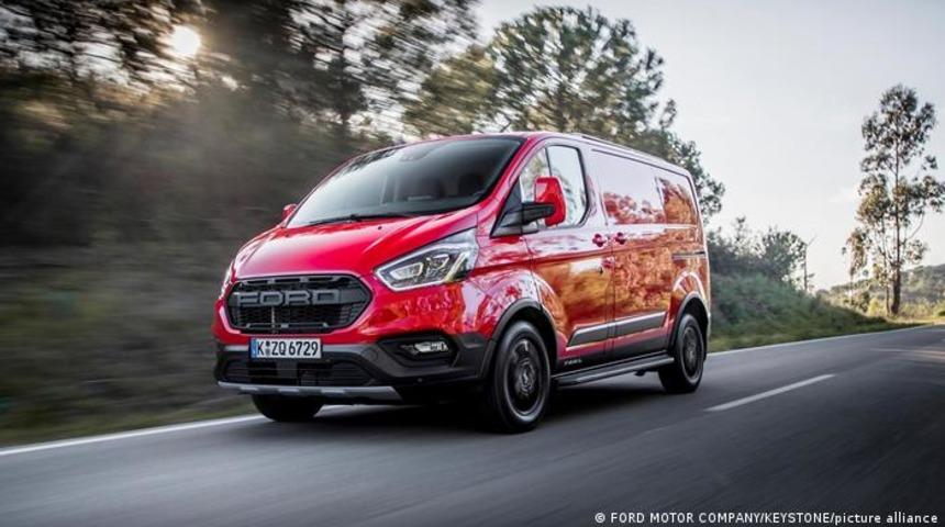 Ford'dan Türkiye'ye 2 milyar euroluk elektrikli araç yatırımı