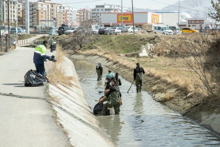 Tarihi Şamran Kanalı’nda temizlik çalışması G3