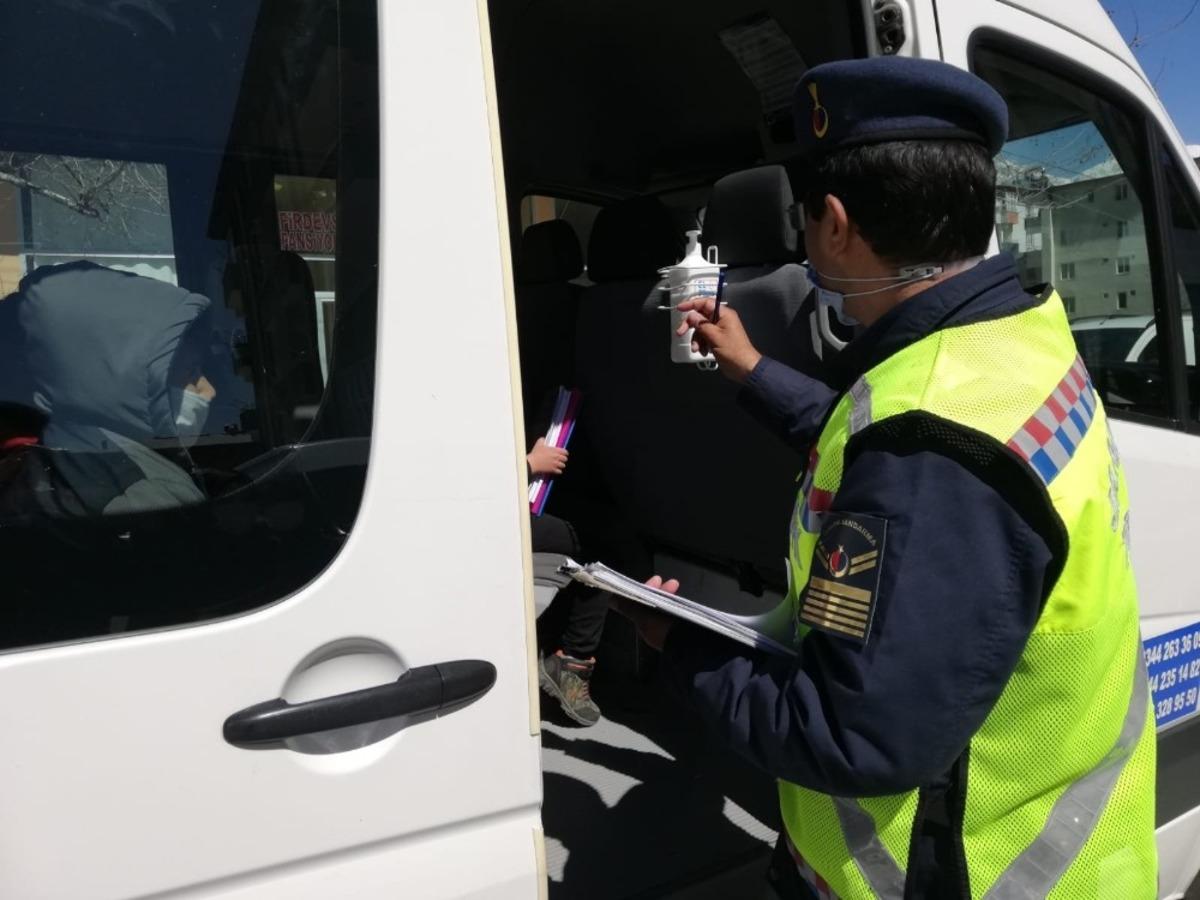 Kahramanmaraş&rsquo;ta okul servis ara&ccedil;ları denetlendi