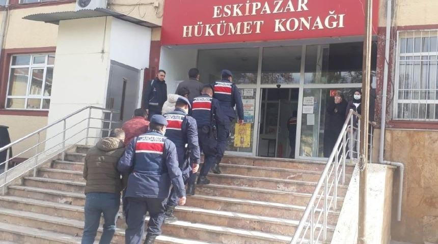 Demiryolu rayı hırsızlığına 4 tutuklama