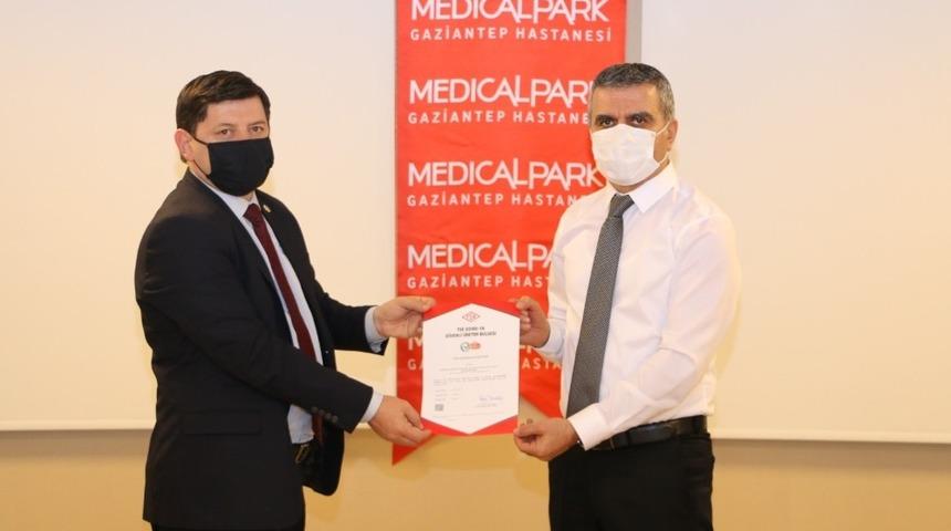 Medical Park Gaziantep &rsquo;TSE Covid-19 g&uuml;venli &uuml;retim&rsquo; belgesinin sahibi oldu