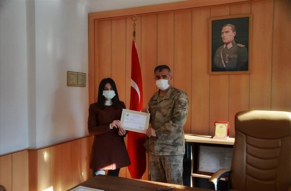 Başarıları &ouml;d&uuml;llendirildi