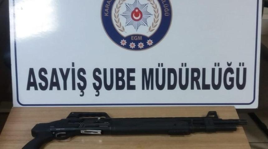 Karab&uuml;k&rsquo;te 4 maganda tutuklandı