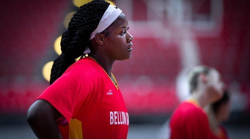 Kalani Brown ve Harris skor yükünü çekti