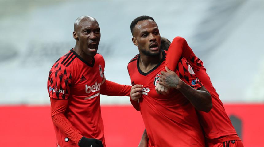 Cyle Larin: Taraftarları mutlu etmeye çalışıyorum