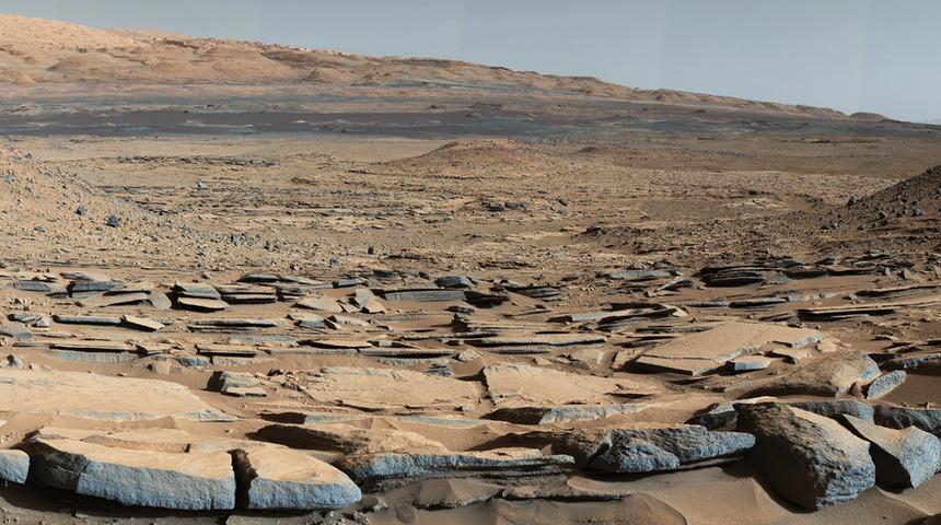 Mars'ın yüzeyinden kaybolan suyun kabuğunda sıkıştığı düşünülüyor