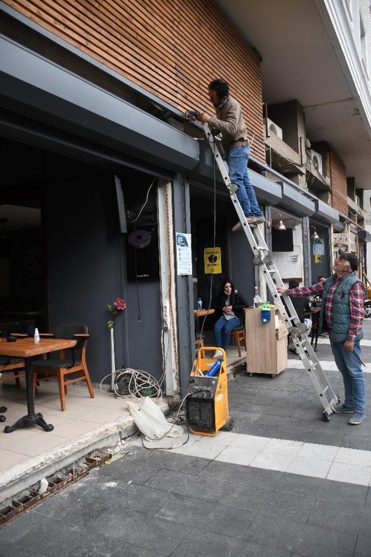 Kuşadası’nda çarşılarına görsel düzenleme G4