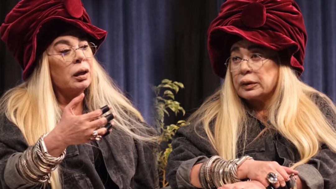 Zerrin &Ouml;zer yaşadığı dehşeti anlattı! 'Abim dediğim insanın tecav&uuml;z&uuml;ne uğradım'