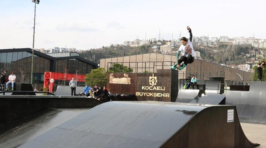 Seka Park kaykay pisti yenilendi