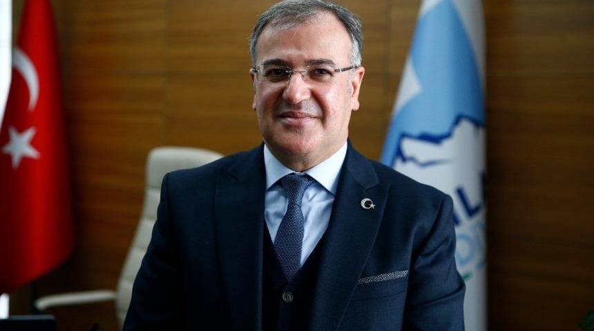 Başkan &Ouml;zdoğan: "Milletimiz, tarihin zorlu sınavlarından ge&ccedil;erek bu g&uuml;nlere ulaşmıştır"