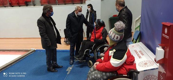 Tekerlekli Curlingte ikili kamp G3