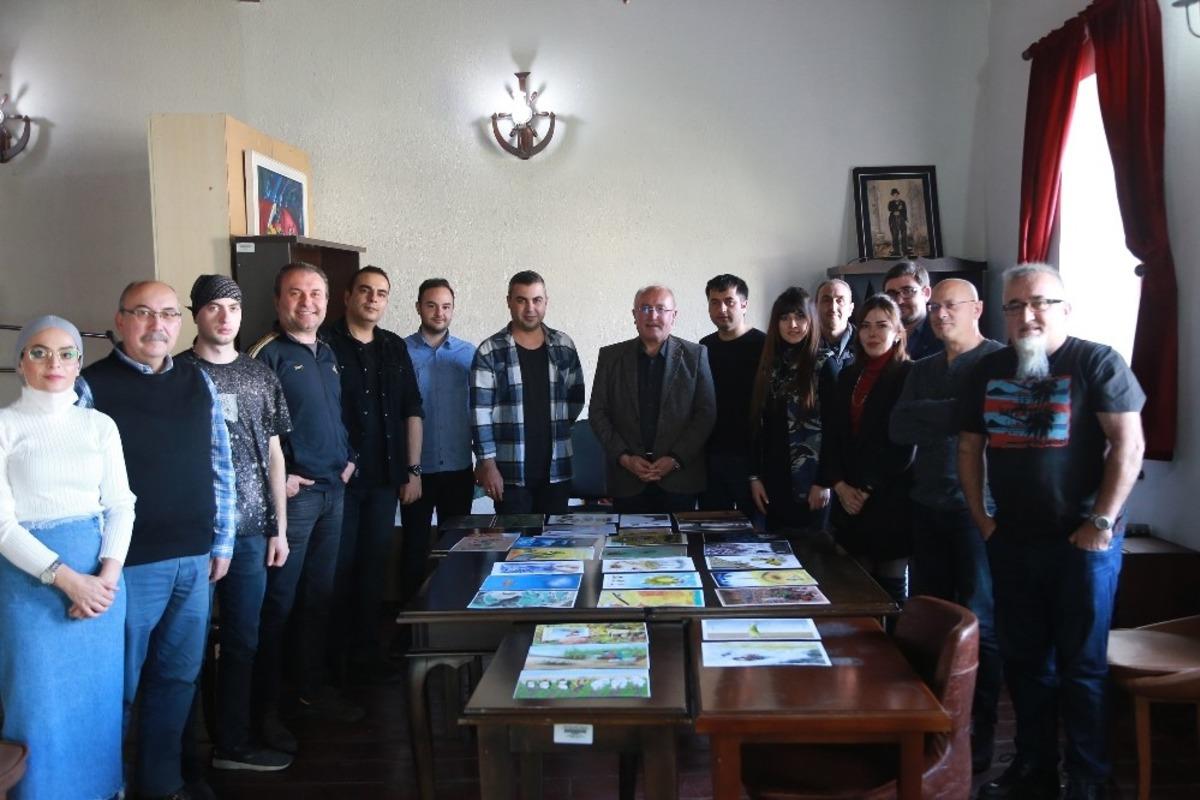 Karikat&uuml;r yarışmasında 48 &uuml;lkeden 372 sanat&ccedil;ı 829 eserle yarıştı