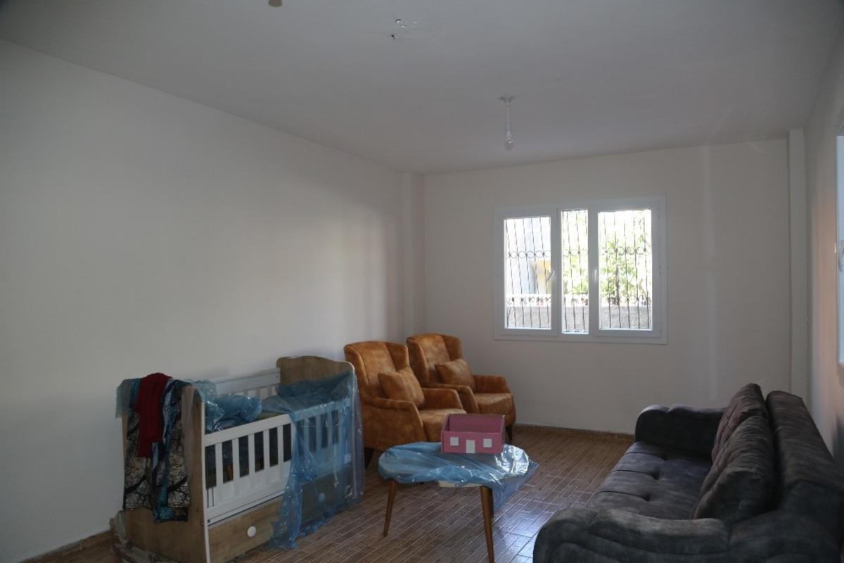 Adana&rsquo;da evi yanan aileye tadilat desteği