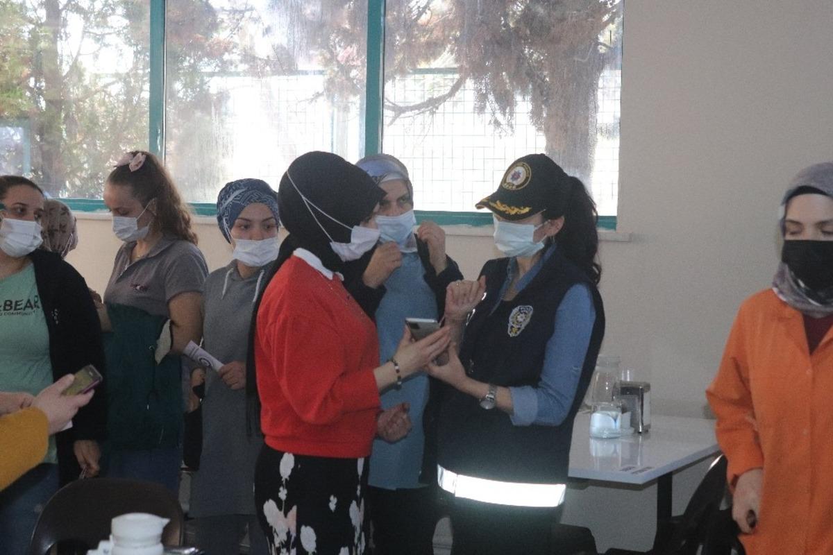 165 bayanın cep telefonuna KADES uygulaması y&uuml;klendi