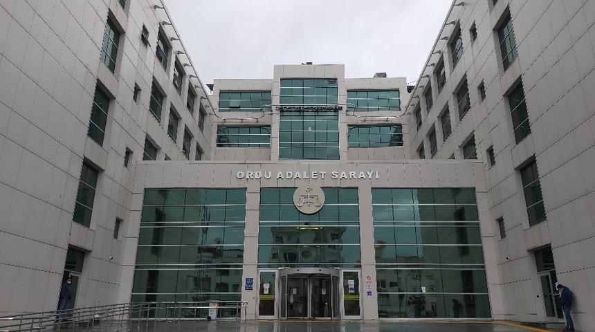 Hakaret davasında İBB Başkanı İmamoğlu 7 bin 80 lira para cezasına &ccedil;arptırıldı