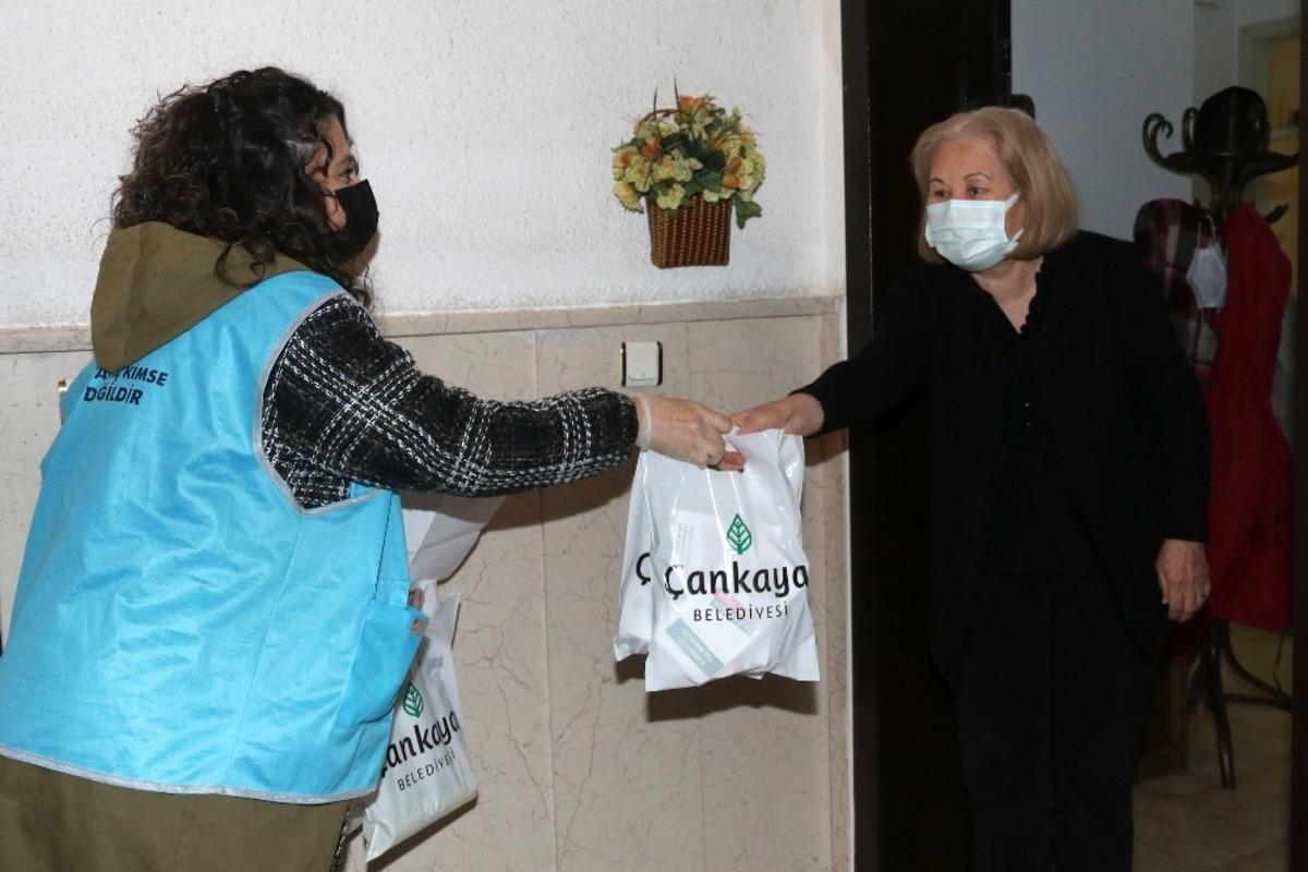 &Ccedil;ankaya Belediyesi&rsquo;nden 65 yaş &uuml;st&uuml;ne vefa