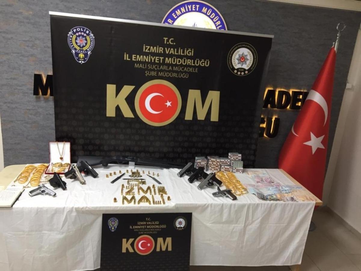 55 ilde POS cihazı ve &ccedil;ek-senet tefecilerine operasyon: 232 g&ouml;zaltı