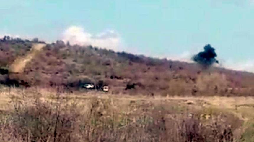 Balık tutmaya gittiler, top mermisi buldular! Jandarma imha etti