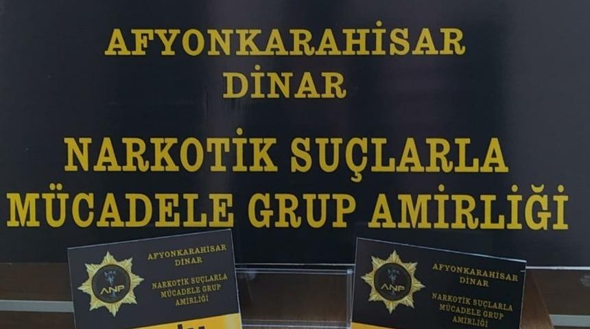 Dinar&rsquo;da uyuşturucu operasyonu: 3 g&ouml;zaltı