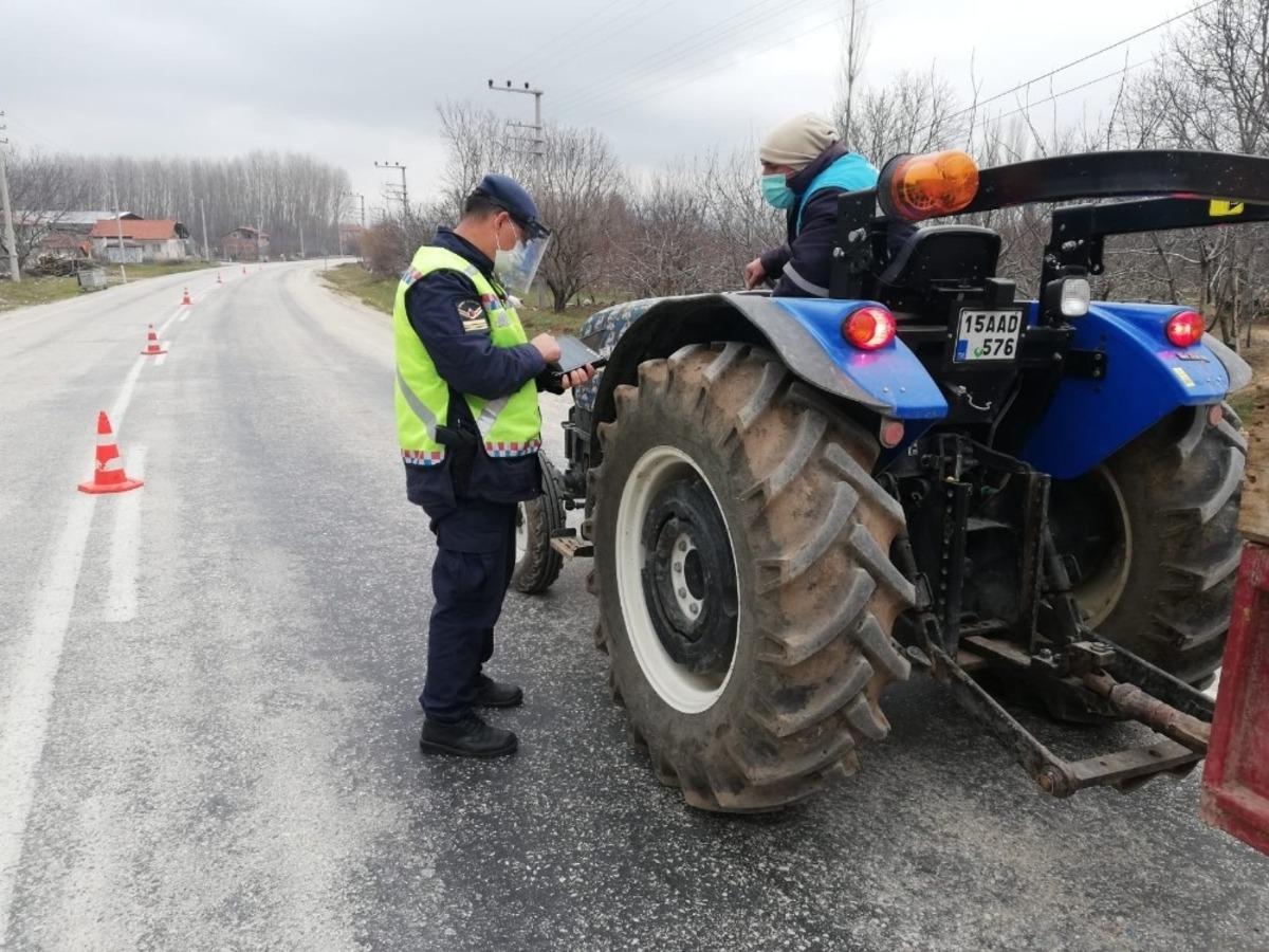 Burdur&rsquo;da 80 s&uuml;r&uuml;c&uuml;ye 34 bin 616 TL ceza