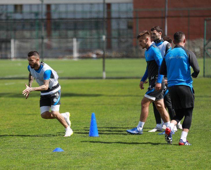 Çaykur Rizespor Teknik Direktörü Uygun: "Galatasaray deplasmanından puanla dönmek istiyoruz" G4