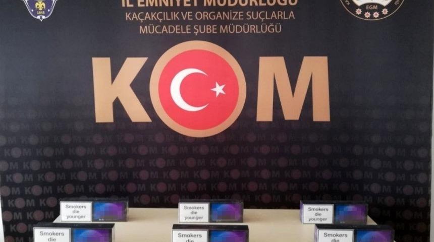 Burdur&rsquo;da iki ara&ccedil;ta y&uuml;zlerce ka&ccedil;ak &uuml;r&uuml;n ele ge&ccedil;irildi