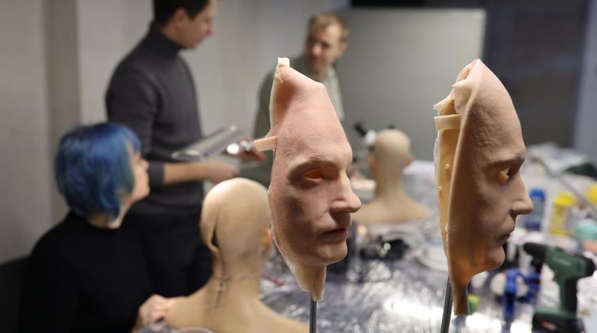 Rus robot şirketi hiper-gerçekçi insansı robotlar geliştiriyor