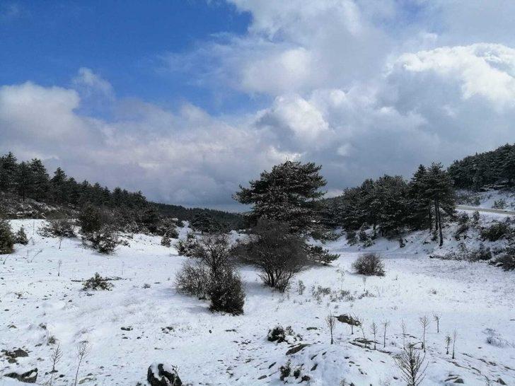Kalburcu’da beyaz örtü güzelliği G4