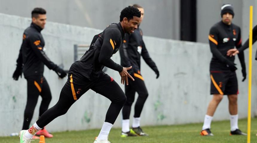 Galatasaray'da Ryan Donk'tan iyi haber