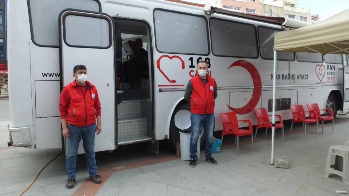 Burhaniye&rsquo;de kan bağışları eskisi gibi
