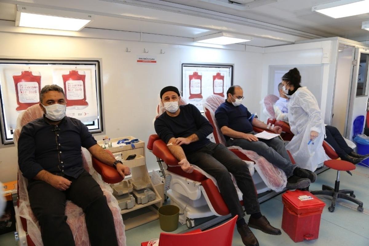 Esenlik&rsquo;ten kan kampanyasına destek