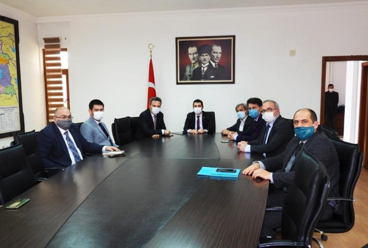 DSİ 3. B&ouml;lge M&uuml;d&uuml;r&uuml; Kağan Şan G&uuml;ny&uuml;z&uuml; il&ccedil;esini ziyaret etti