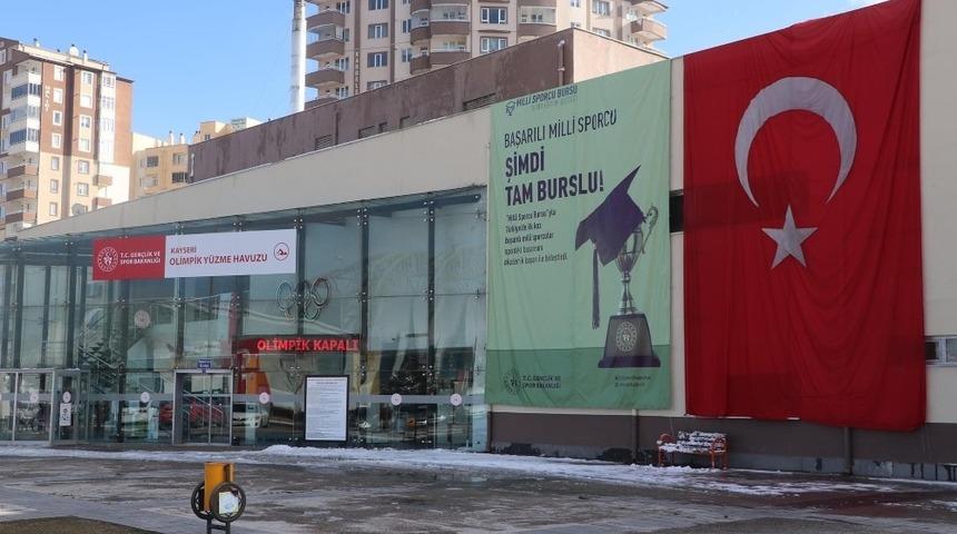 Milli sporculara burs imkanı