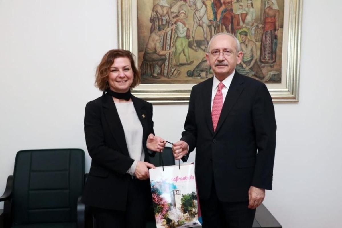 Kılı&ccedil;daroğlu&rsquo;nu ziyaret eden Başkan K&ouml;se ger&ccedil;ekleştirilen projeleri anlattı