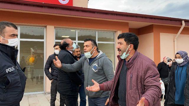 Havai fişek fabrika patlama davasında salon dışında gergin anlar