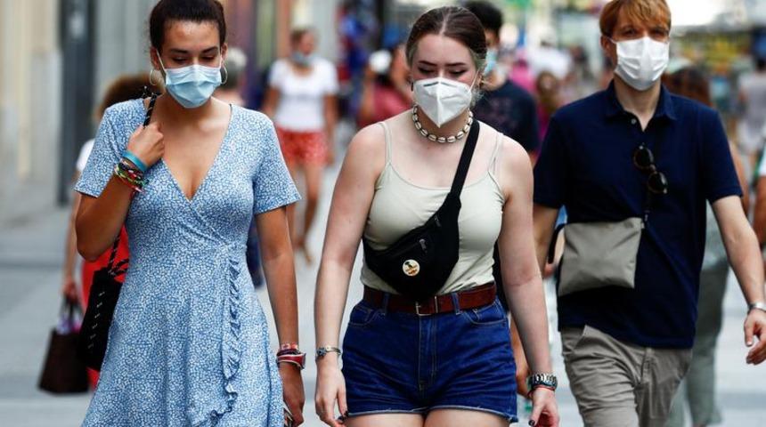 İspanya dördüncü dalga alarmı veriyor