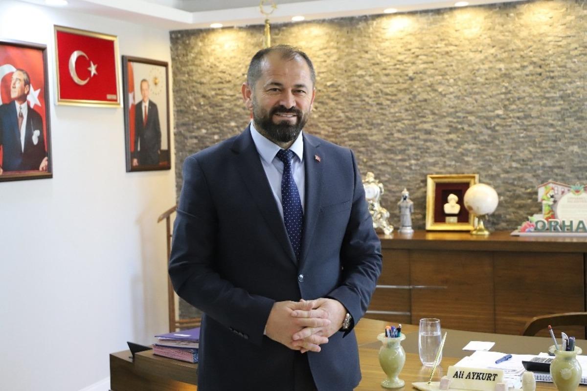 &Ccedil;anakkale&rsquo;de en &ccedil;ok şehit veren Orhaneli&rsquo;ye şehitlik anıtı