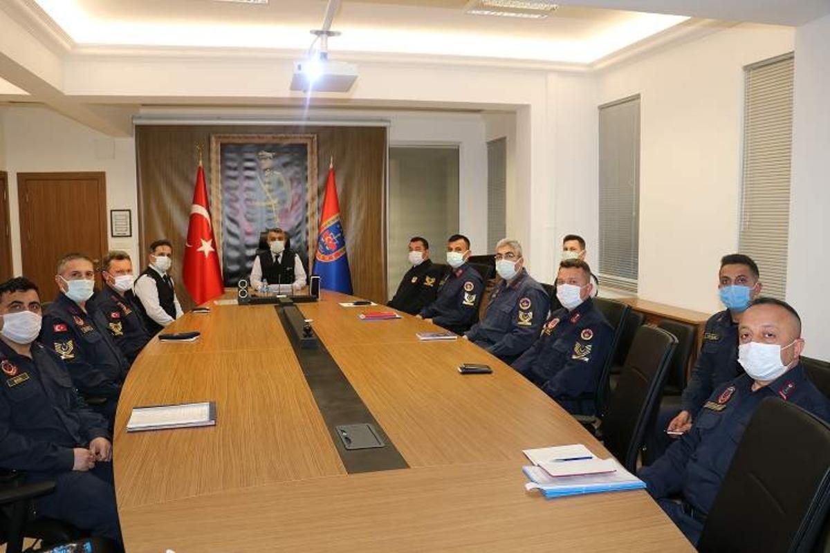 Jandarmadan trafik &ccedil;alıştayı