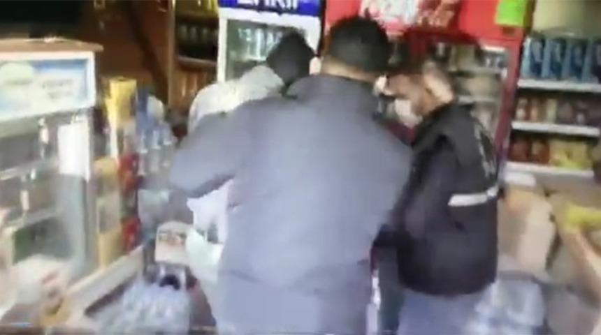 Polisten hırsızlara su&ccedil;&uuml;st&uuml; baskın