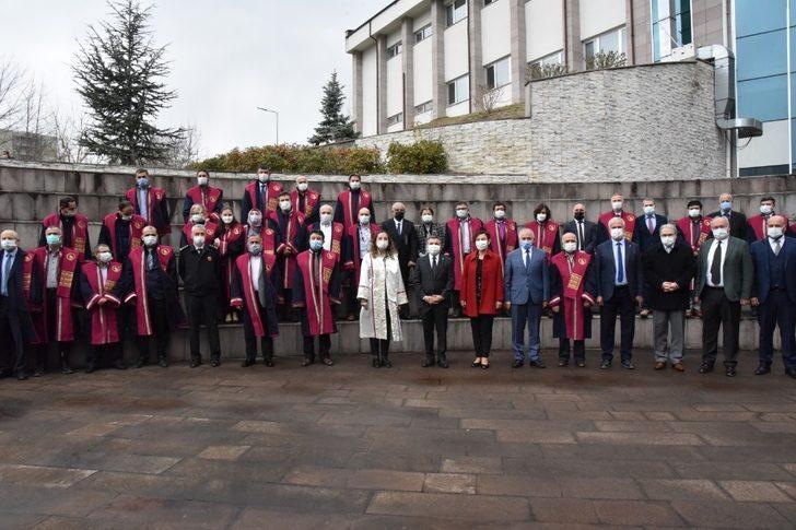 Düzce Üniversitesi 15 yaşında G4