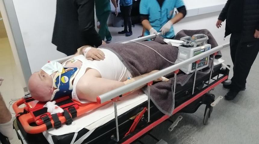 MEB Temel Eğitim Genel M&uuml;d&uuml;r&uuml; Gen&ccedil;oğlu ge&ccedil;irdiği kazada yaralandı