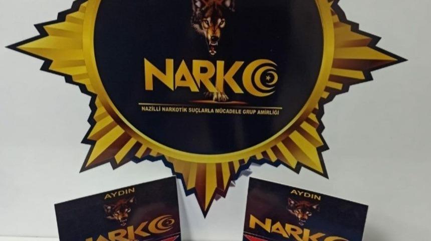Kol saati kutusunda uyuşturucu ele geçirildi