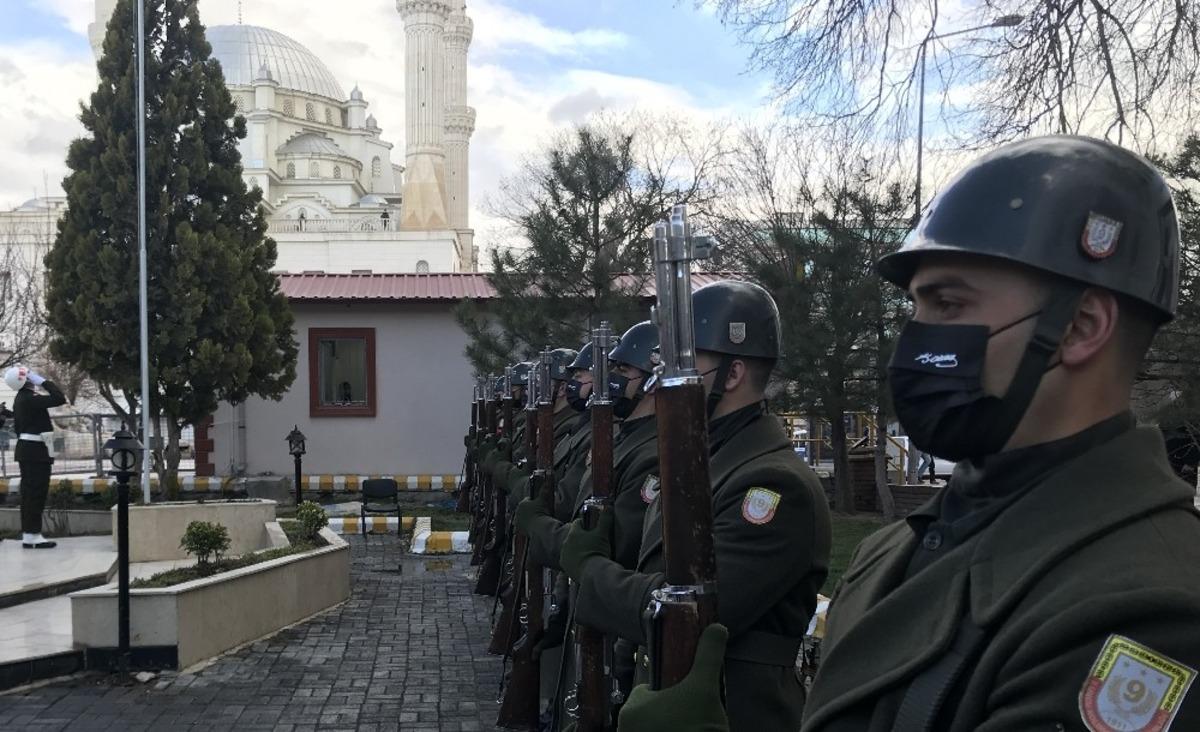 &Ccedil;anakkale Zaferi&rsquo;nin 106. yılı Iğdır&rsquo;da t&ouml;renle kutlandı