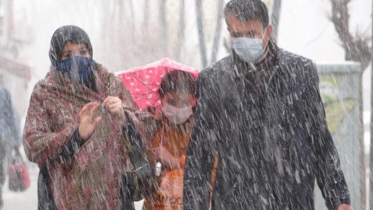 Van’da mart kapıdan baktırdı G2